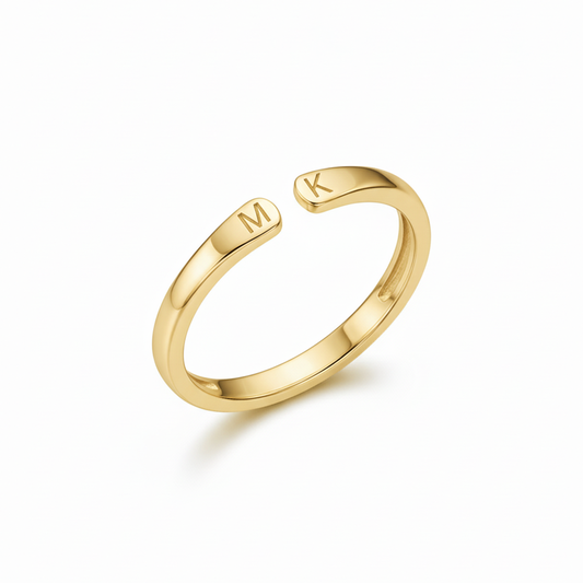 Adjustable Initial Ring "Whisper"